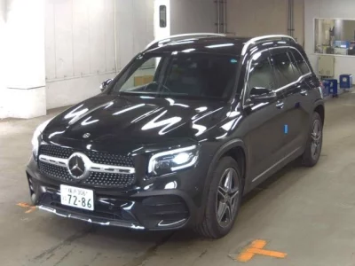 MERCEDES BENZ GLB