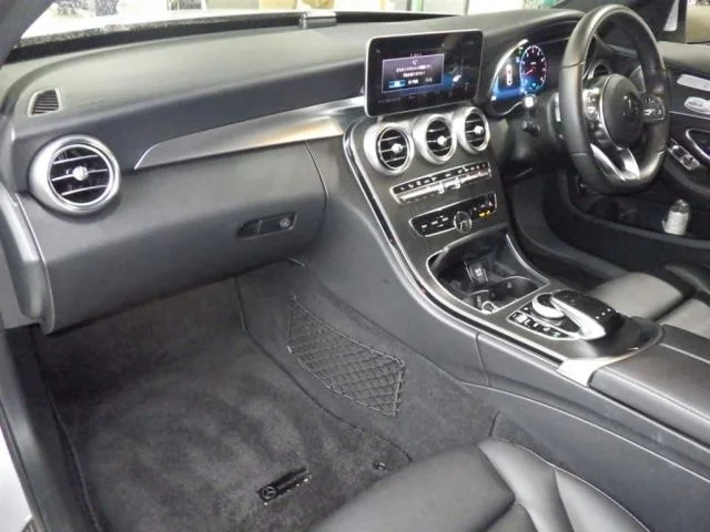 Mercedes-Benz C-Class  с аукциона в Японии