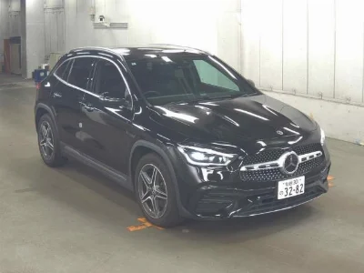 MERCEDES BENZ GLA