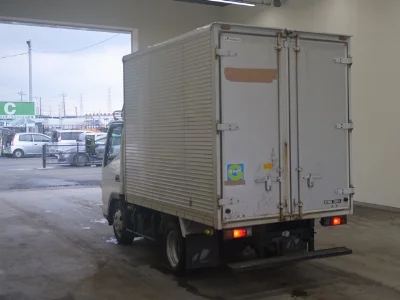 MITSUBISHI CANTER