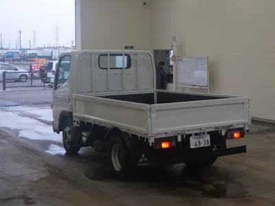 MITSUBISHI CANTER