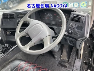 MITSUBISHI FUSO SUPER GREAT