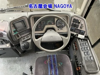 MITSUBISHI FUSO AERO QUEEN