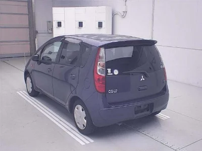MITSUBISHI COLT