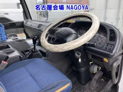 ISUZU GIGA