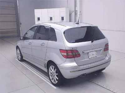 MERCEDES BENZ B CLASS