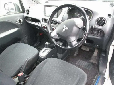 MITSUBISHI I