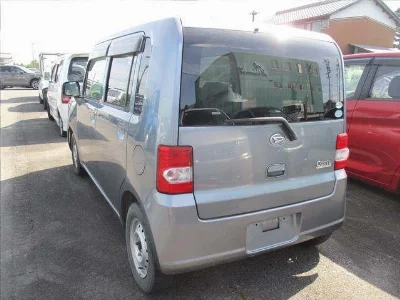 DAIHATSU MOVE CONTE
