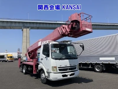 MITSUBISHI FUSO FIGHTER