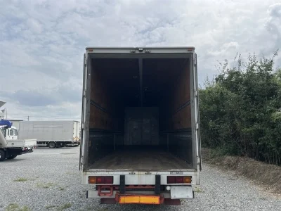 MITSUBISHI FUSO SUPER GREAT