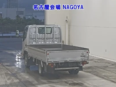 TOYOTA DYNA