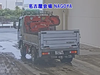 MITSUBISHI CANTER