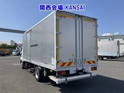 MITSUBISHI FUSO FIGHTER