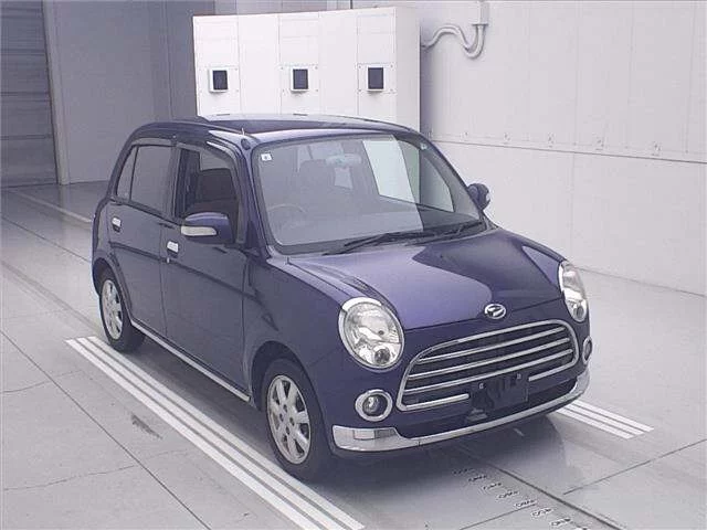 Daihatsu Mira 2006