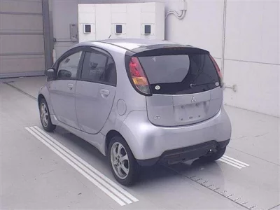 MITSUBISHI I