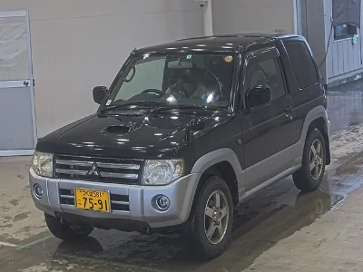 MITSUBISHI PAJERO MINI