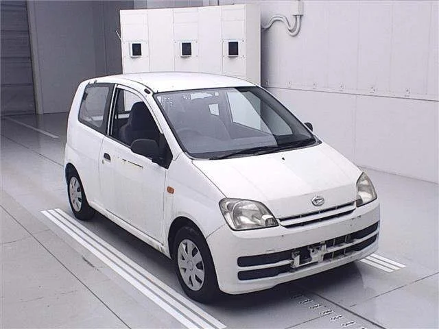 Daihatsu Mira 2006