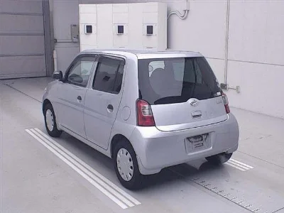 DAIHATSU ESSE