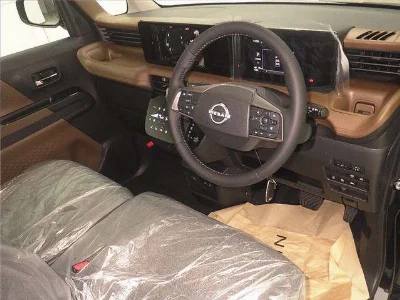 NISSAN ROOX