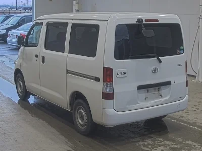 TOYOTA LITE ACE VAN