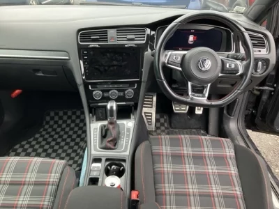 VOLKSWAGEN GOLF  GTI