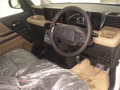 MITSUBISHI DELICA MINI