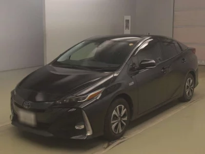 TOYOTA PRIUS PHV
