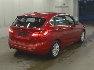BMW 2 SERIES