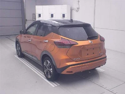NISSAN KICKS
