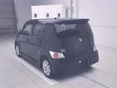 TOYOTA BB