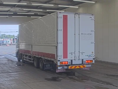 NISSAN DIESEL (UD) QUON