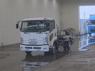 ISUZU FORWARD