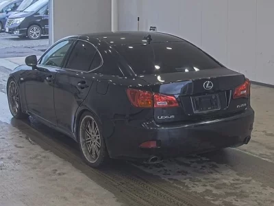 LEXUS IS