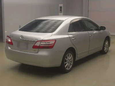 TOYOTA PREMIO