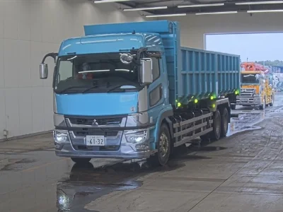 MITSUBISHI FUSO SUPER GREAT