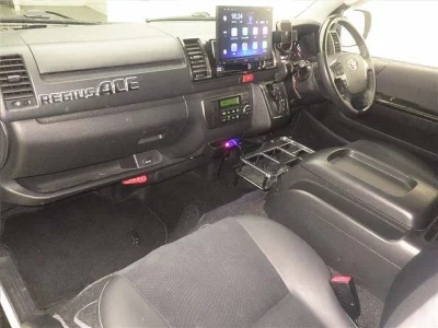 Toyota RegiusAce