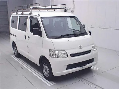 TOYOTA TOWN ACE VAN