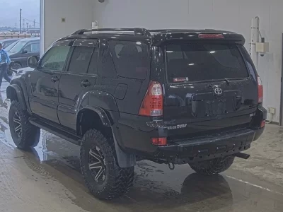 TOYOTA HILUX SURF