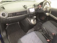 Цена авто Mazda Demio с аукционов Японии, номер кузова DE3FS, пробег 73 000, оценка 6
