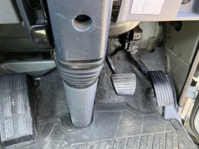 MITSUBISHI CANTER