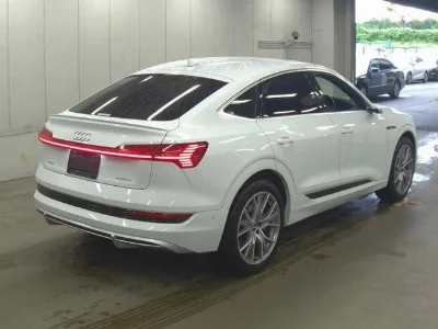 AUDI E-TRON SPORTBACK