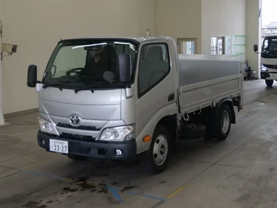 TOYOTA DYNA