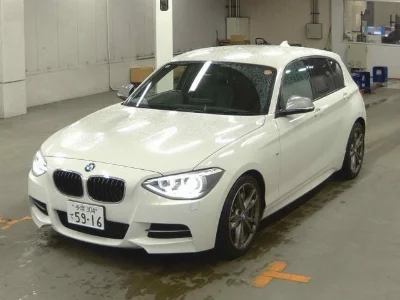 BMW 1 SERIES