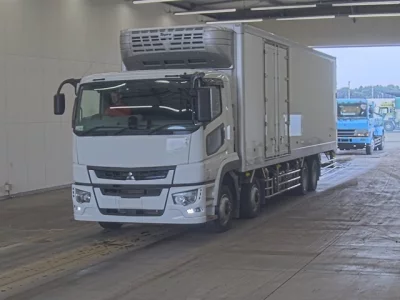 MITSUBISHI FUSO SUPER GREAT