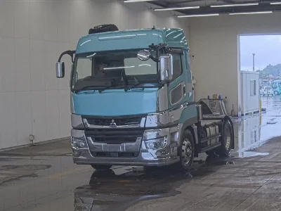 MITSUBISHI FUSO SUPER GREAT