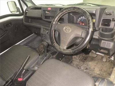 TOYOTA PIXIS TRUCK