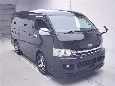 TOYOTA REGIUS ACE VAN
