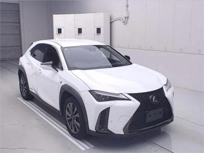 LEXUS UX