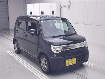 SUZUKI MRWAGON