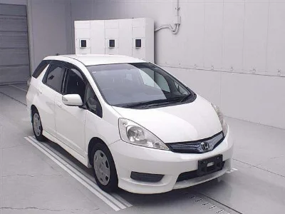 HONDA FIT SHUTTLE